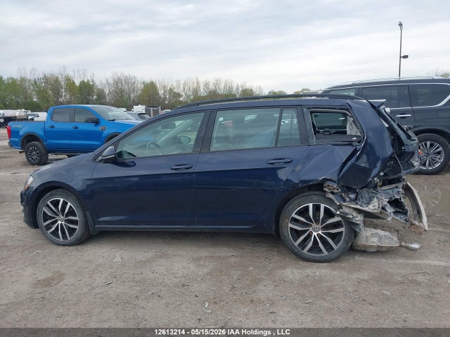 3VW017AU2HM523436 Volkswagen Golf Sportwagen S