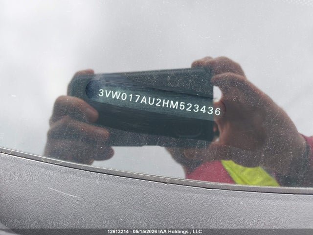 3VW017AU2HM523436 Volkswagen Golf Sportwagen S