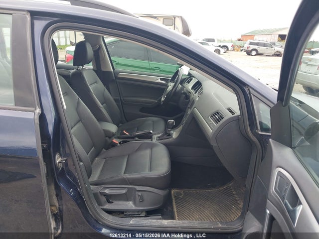 3VW017AU2HM523436 Volkswagen Golf Sportwagen S
