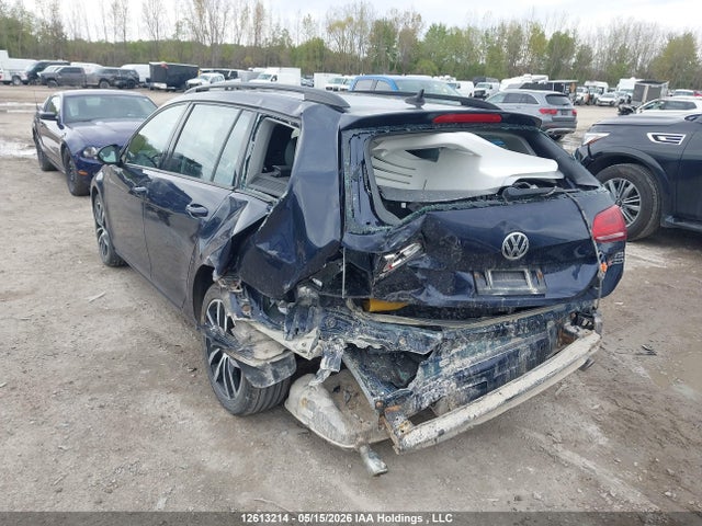 3VW017AU2HM523436 Volkswagen Golf Sportwagen S