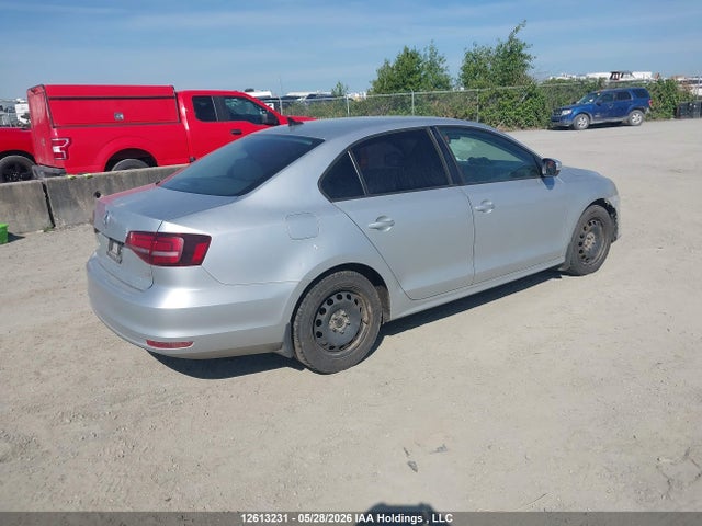 3VW267AJ1GM208769 Volkswagen JETTA SEDAN