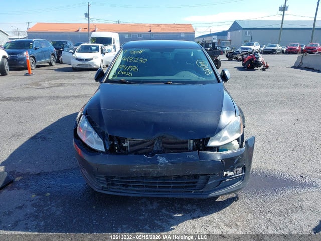 3VW217AU5HM024770 Volkswagen Golf S/wolfsburg/se/sel