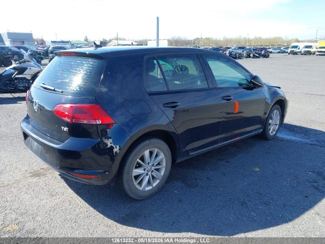 3VW217AU5HM024770 Volkswagen Golf S/wolfsburg/se/sel