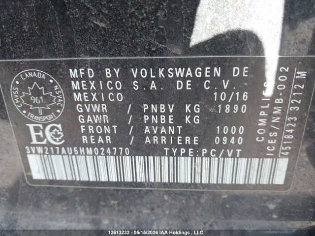 3VW217AU5HM024770 Volkswagen Golf S/wolfsburg/se/sel