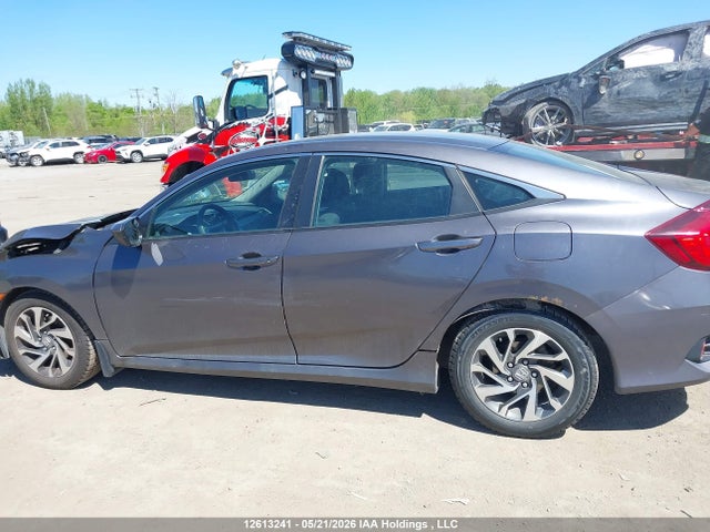 2017 Honda Civic Ex მანქანა იყიდება აუქციონზე, vin: 2HGFC2F81HH004643, აუქციონის ნომერი: 12613241