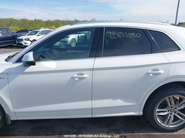 Продажа на аукционе авто 2018 Audi Q5 2.0t Progressiv, vin: WA1ENAFY2J2039179, номер лота: 12613250