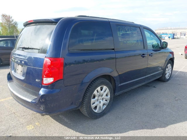 12613251 :رقم المزاد ، 2C4RDGBG3HR883138 vin ، 2017 Dodge Grand Caravan مزاد بيع