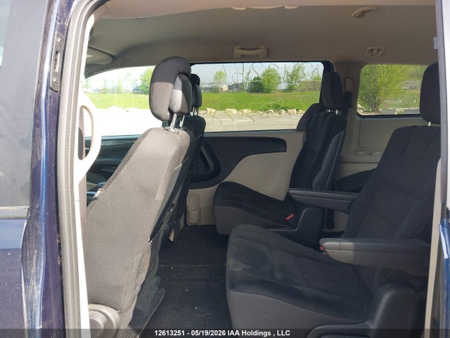 12613251 :رقم المزاد ، 2C4RDGBG3HR883138 vin ، 2017 Dodge Grand Caravan مزاد بيع