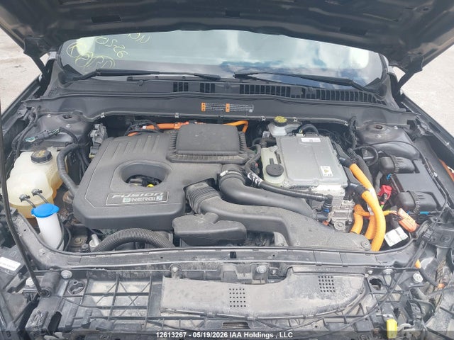 3FA6P0SU5LR225417 Ford Fusion