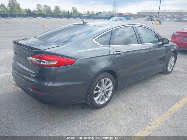 3FA6P0SU5LR225417 Ford Fusion