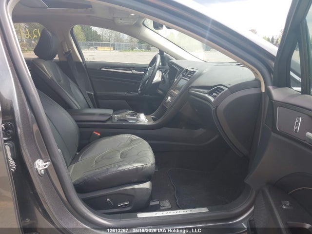 3FA6P0SU5LR225417 Ford Fusion