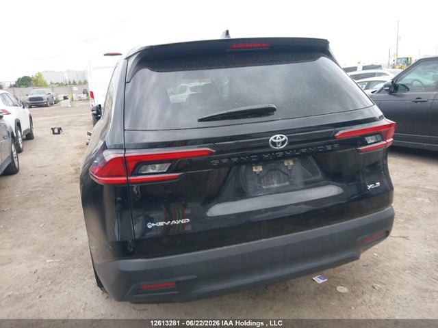 2025 Toyota Grand Highlander Hybrid Xle მანქანა იყიდება აუქციონზე, vin: 5TDACAB57SS062506, აუქციონის ნომერი: 12613281