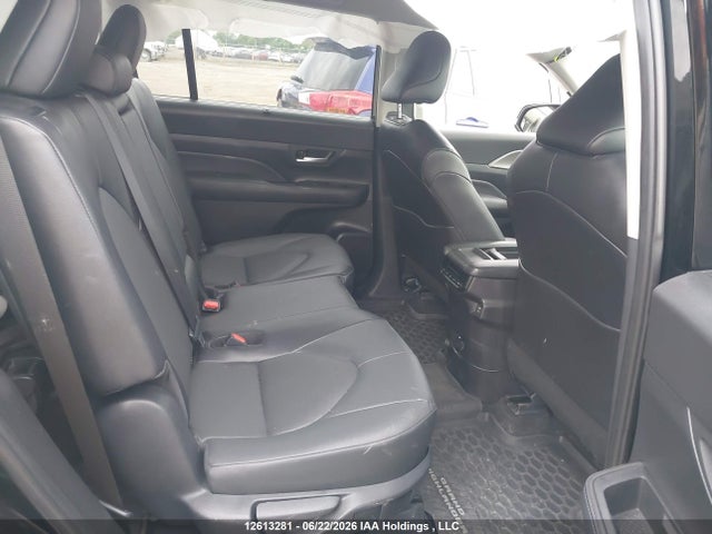 2025 Toyota Grand Highlander Hybrid Xle მანქანა იყიდება აუქციონზე, vin: 5TDACAB57SS062506, აუქციონის ნომერი: 12613281