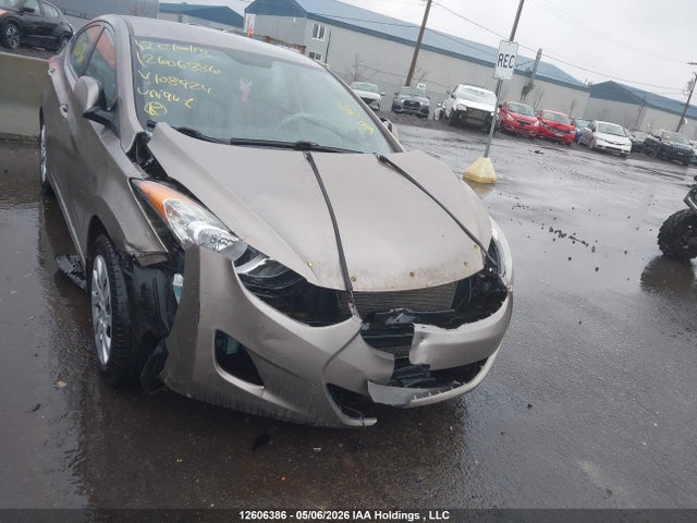 2012 Hyundai Elantra Gl მანქანა იყიდება აუქციონზე, vin: 5NPDH4AE3CH108924, აუქციონის ნომერი: 12606386