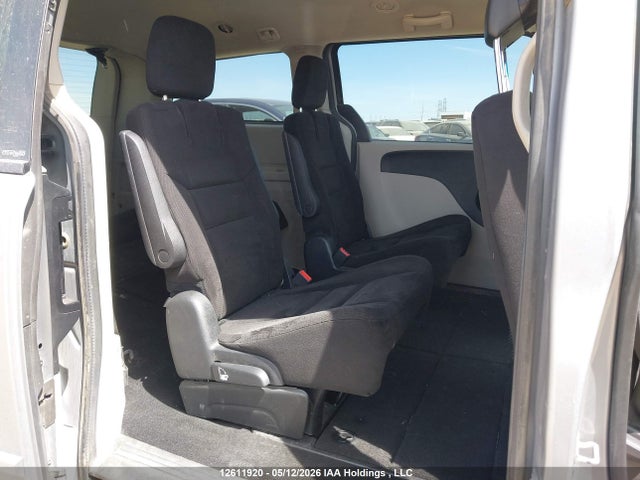 2014 Dodge Grand Caravan Se/sxt მანქანა იყიდება აუქციონზე, vin: 2C4RDGBG6ER301299, აუქციონის ნომერი: 12611920