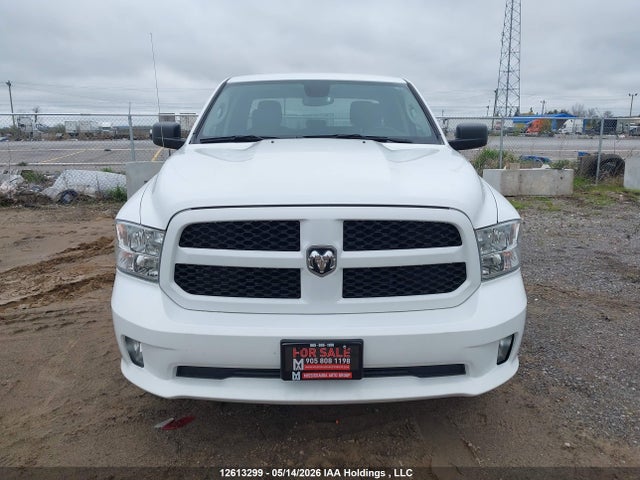 12613299 :رقم المزاد ، 1C6RR7FT5NS234161 vin ، 2022 Ram 1500 Classic Tradesman مزاد بيع
