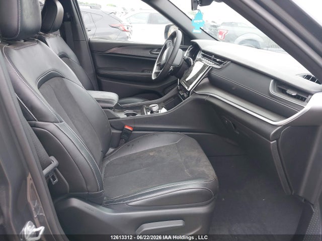 Продажа на аукционе авто 2025 Jeep Grand Cherokee, vin: 1C4RJHAGXSC294328, номер лота: 12613312