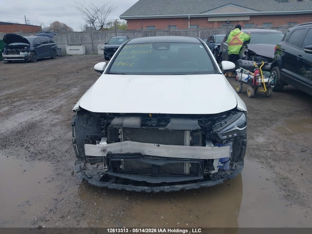 12613313 :رقم المزاد ، W1K5J4HB7SN526413 vin ، 2025 Mercedes-benz Cla 250 4matic مزاد بيع