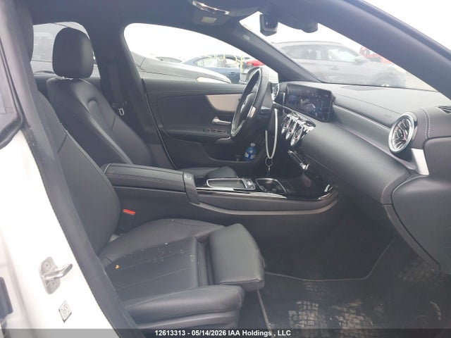 12613313 :رقم المزاد ، W1K5J4HB7SN526413 vin ، 2025 Mercedes-benz Cla 250 4matic مزاد بيع