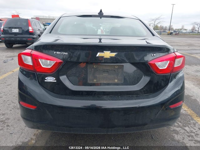 2018 Chevrolet Cruze მანქანა იყიდება აუქციონზე, vin: 1G1BE5SM0J7154782, აუქციონის ნომერი: 12613324