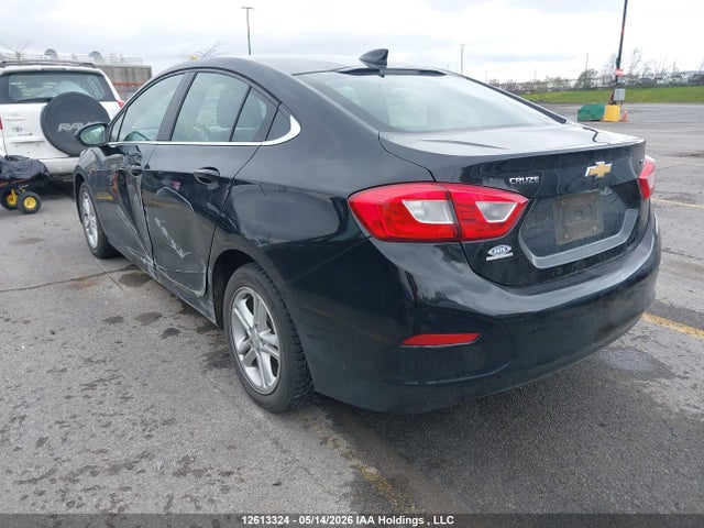 2018 Chevrolet Cruze მანქანა იყიდება აუქციონზე, vin: 1G1BE5SM0J7154782, აუქციონის ნომერი: 12613324