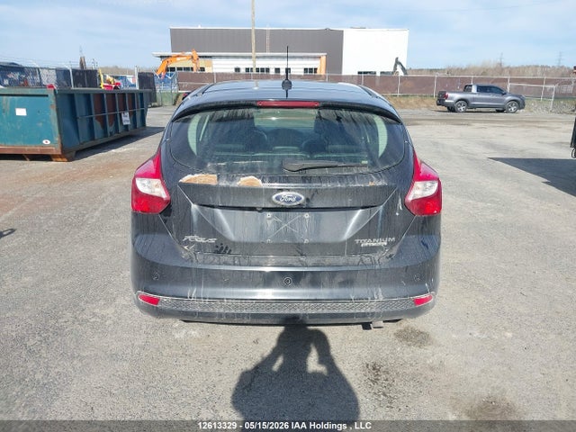 12613329 :رقم المزاد ، 1FADP3N21DL191561 vin ، 2013 Ford Focus مزاد بيع