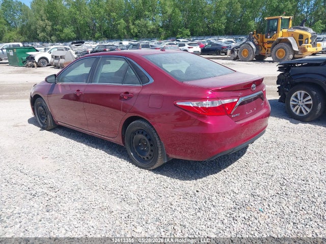 2015 Toyota Camry Le/xle/se/xse მანქანა იყიდება აუქციონზე, vin: 4T1BF1FK8FU911793, აუქციონის ნომერი: 12613355
