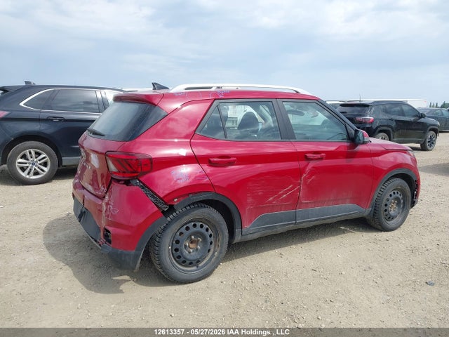 12613357 :رقم المزاد ، KMHRC8A32MU097864 vin ، 2021 Hyundai Venue Preferred مزاد بيع