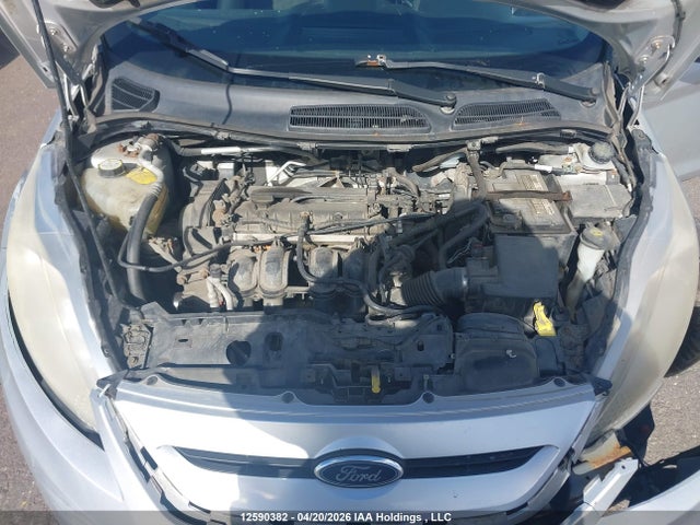 Продажа на аукционе авто 2013 Ford Fiesta Se, vin: 3FADP4EJ8DM102418, номер лота: 12590382