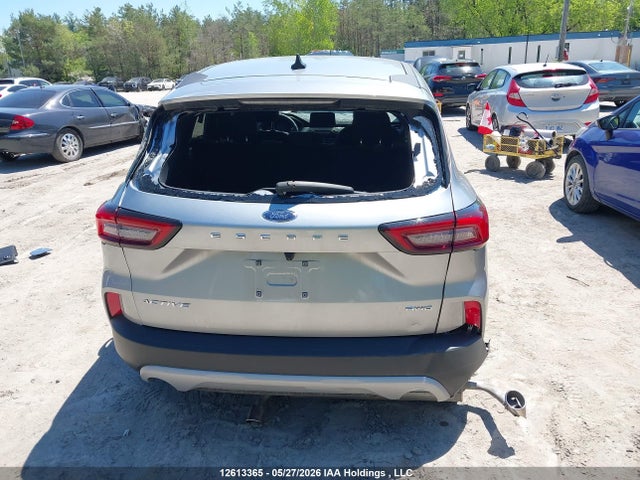 1FMCU9GN9RUA70668 Ford Escape Active
