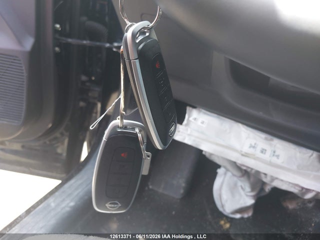 Nissan KICKS SV 2025 3N8AP6CA5SL373388 Image 11