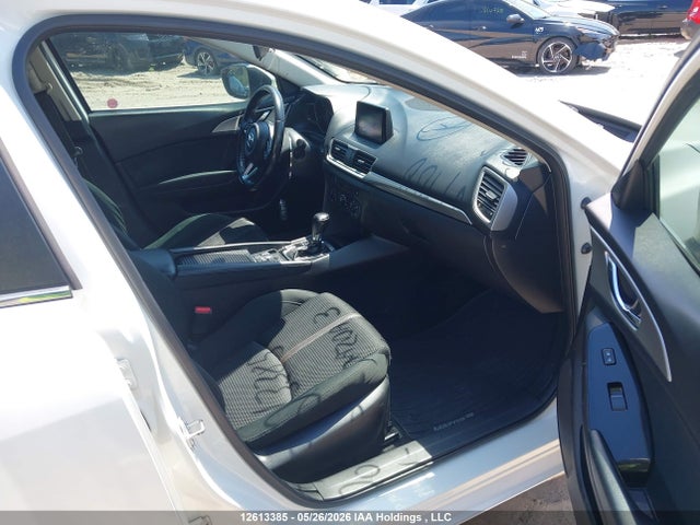 Mazda 3 Gs 2018 JM1BN1V79J1189460 Image 5