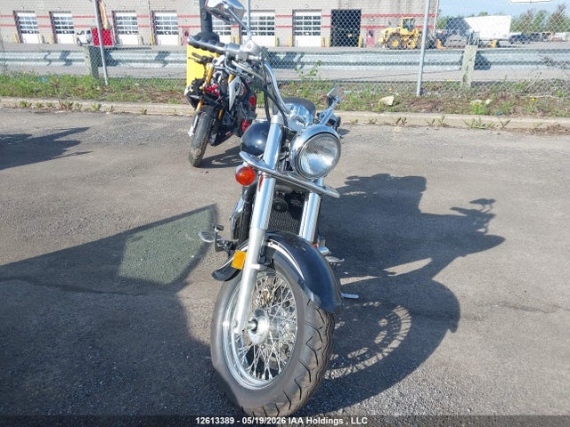 12613389 :رقم المزاد ، JKBVNCB103A100179 vin ، 2003 Kawasaki Vn800 B مزاد بيع