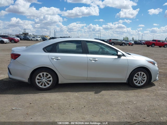 3KPF24AD8KE042066 KIA Forte Fe/lx/lxs
