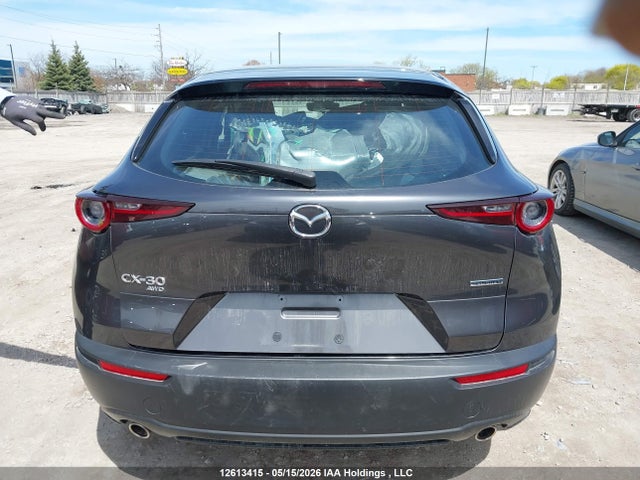 12613415 :رقم المزاد ، 3MVDMBB77MM205330 vin ، 2021 Mazda Cx-30 Gx مزاد بيع