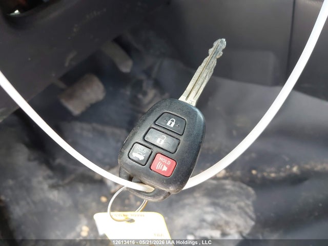 Продаж на аукціоні авто 2019 Toyota Corolla, vin: 2T1BURHE7KC135275, номер лоту: 12613416
