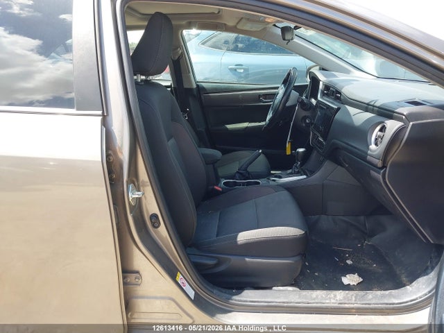 Продаж на аукціоні авто 2019 Toyota Corolla, vin: 2T1BURHE7KC135275, номер лоту: 12613416