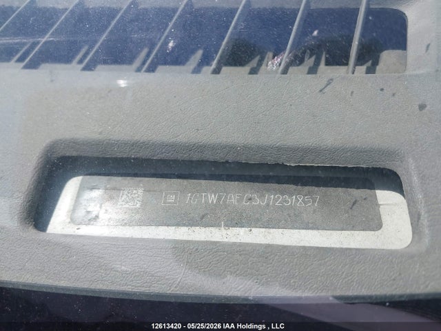 1GTW7AFG3J1231857 GMC Savana 2500 Work Van