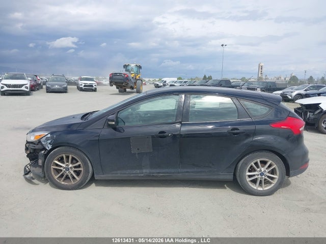 1FADP3K21HL334938 Ford FOCUS SE