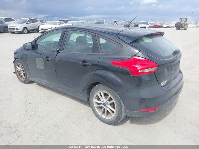 1FADP3K21HL334938 Ford FOCUS SE