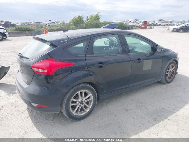 1FADP3K21HL334938 Ford FOCUS SE