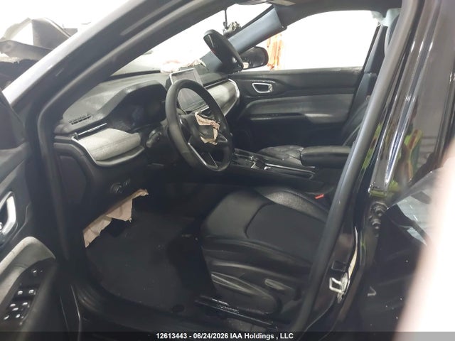Продажа на аукционе авто 2025 Jeep Compass Latitude, vin: 3C4NJDBN0ST606990, номер лота: 12613443