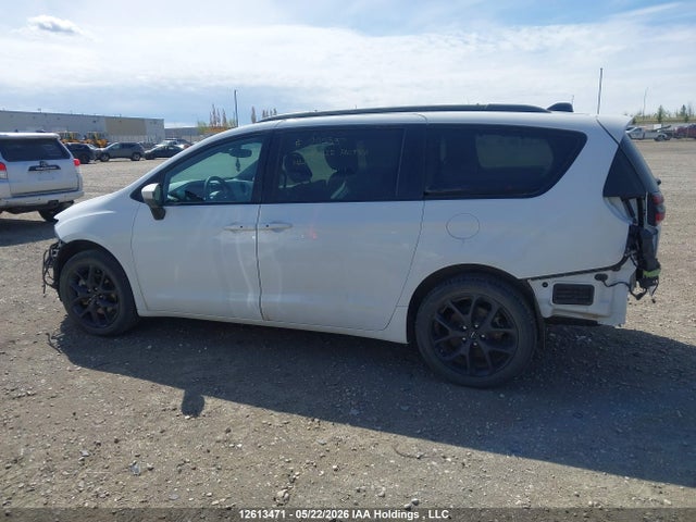 Chrysler Pacifica Touring-l Awd 2023 2C4RC3BG9PR556852 Image 15