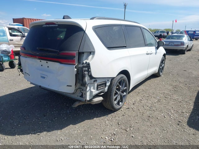 Chrysler Pacifica Touring-l Awd 2023 2C4RC3BG9PR556852 Image 4