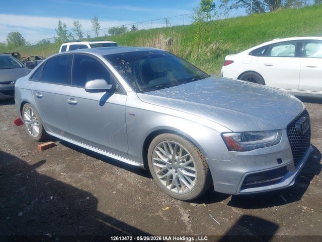 12613472 :رقم المزاد ، WAUBFCFL3FN032203 vin ، 2015 Audi A4 2.0t Komfort Plus مزاد بيع