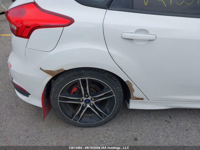 Продажа на аукционе авто 2016 Ford Focus St St, vin: 1FADP3L98GL295596, номер лота: 12613484