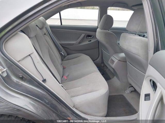 12613491 :رقم المزاد ، 4T1BE46K17U699082 vin ، 2007 Toyota Camry Ce/le/xle/se مزاد بيع