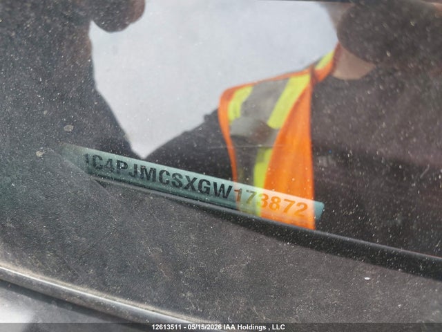 1C4PJMCSXGW173872 Jeep Cherokee Latitude