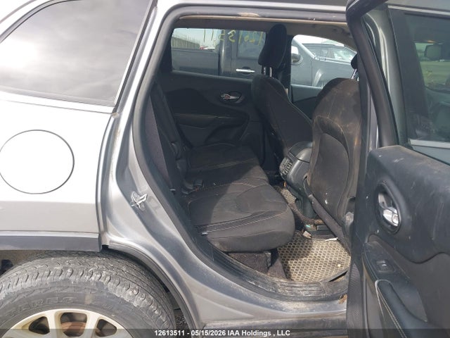 1C4PJMCSXGW173872 Jeep Cherokee Latitude