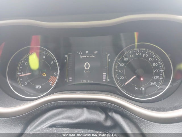 Продажа на аукционе авто 2014 Jeep Cherokee Latitude, vin: 1C4PJMCB9EW323211, номер лота: 12613513